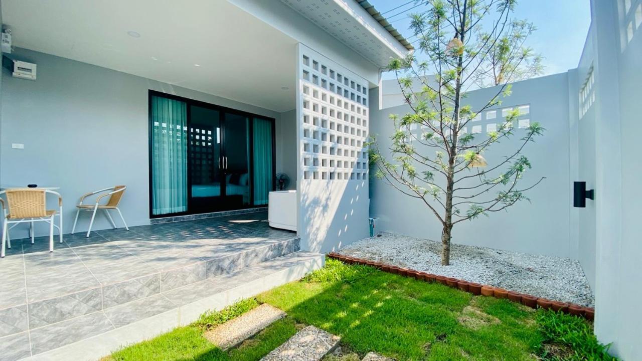 B Villa 62 Rayong Bagian luar foto